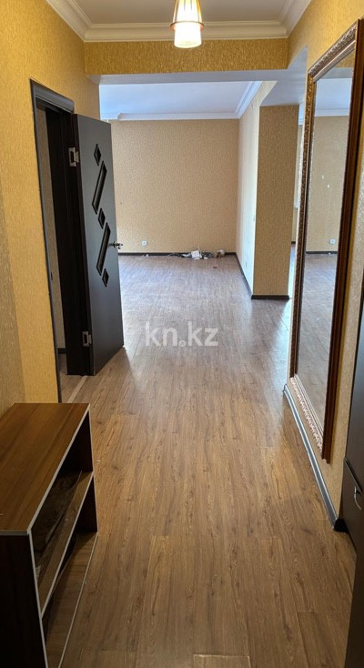 Продажа 5-комнатной квартиры, 210 м², ул. Сейфуллина, дом  6 в Астане