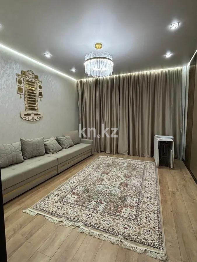 Продажа 3-комнатной квартиры, 80 м² в Караганде