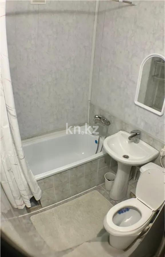 Продажа 2-комнатной квартиры, 46 м², пр. Назарбаева, дом  78 в Караганде - фото 4