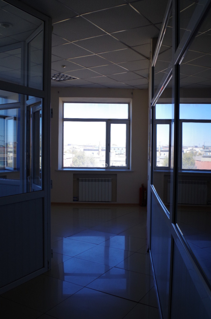 Продажа , 836.1 м², ул. Орлова, дом  113/2 в Караганде - фото 2