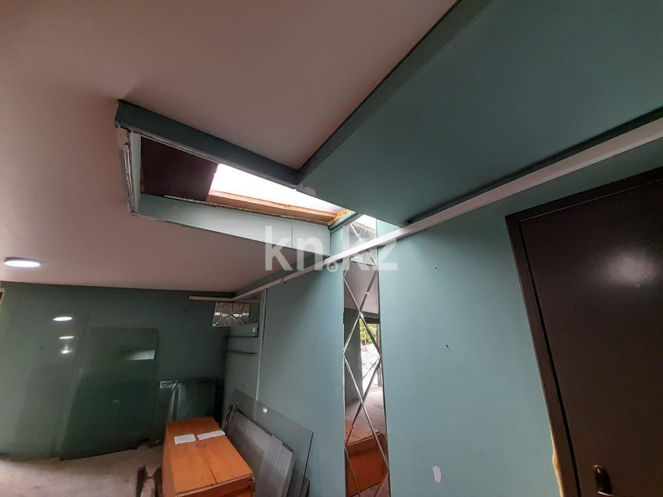 Продажа 4-комнатной квартиры, 96 м², ул. Степная, дом  1а в Караганде - фото 19