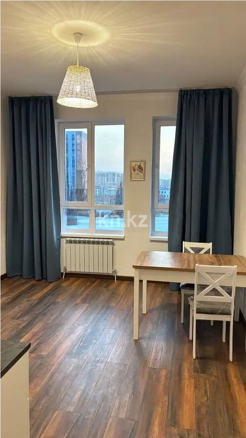 Продажа 2-комнатной квартиры, 58 м², ул. Жарокова, дом  218 в Алматы - фото 3
