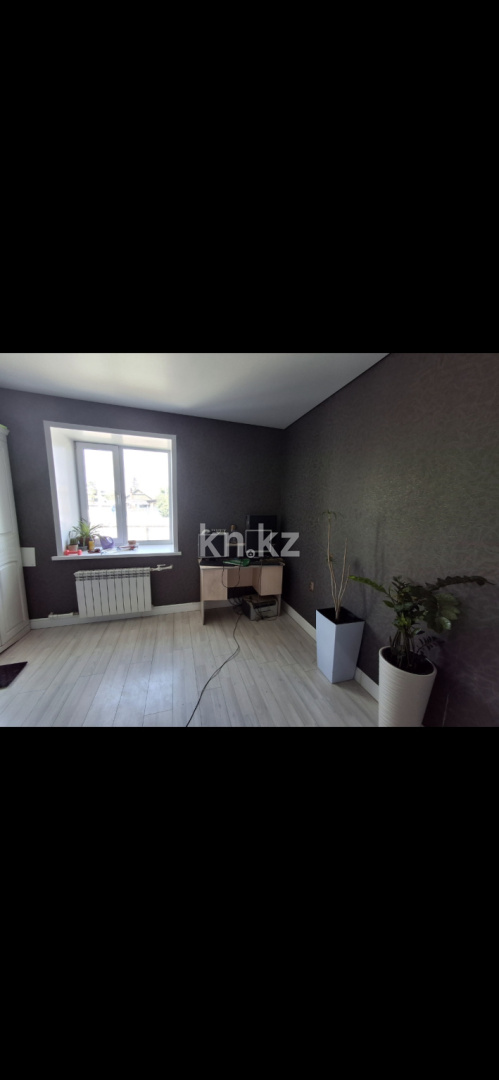 Продажа 4-комнатного дома, 103 м², ул. Коммуны в Караганде