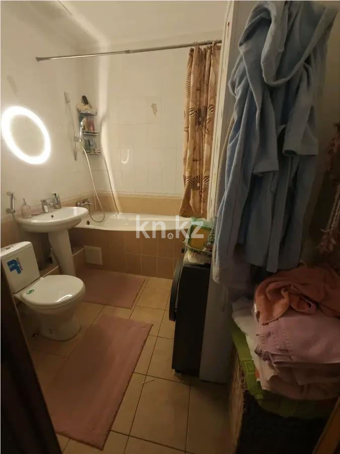 Продажа 4-комнатной квартиры, 100 м², пр. Туран, дом  11 в Астане - фото 9