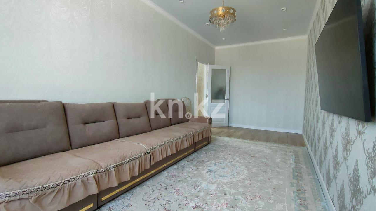 Продажа 2-комнатной квартиры, 60 м², ул. Муканова в Караганде - фото 4