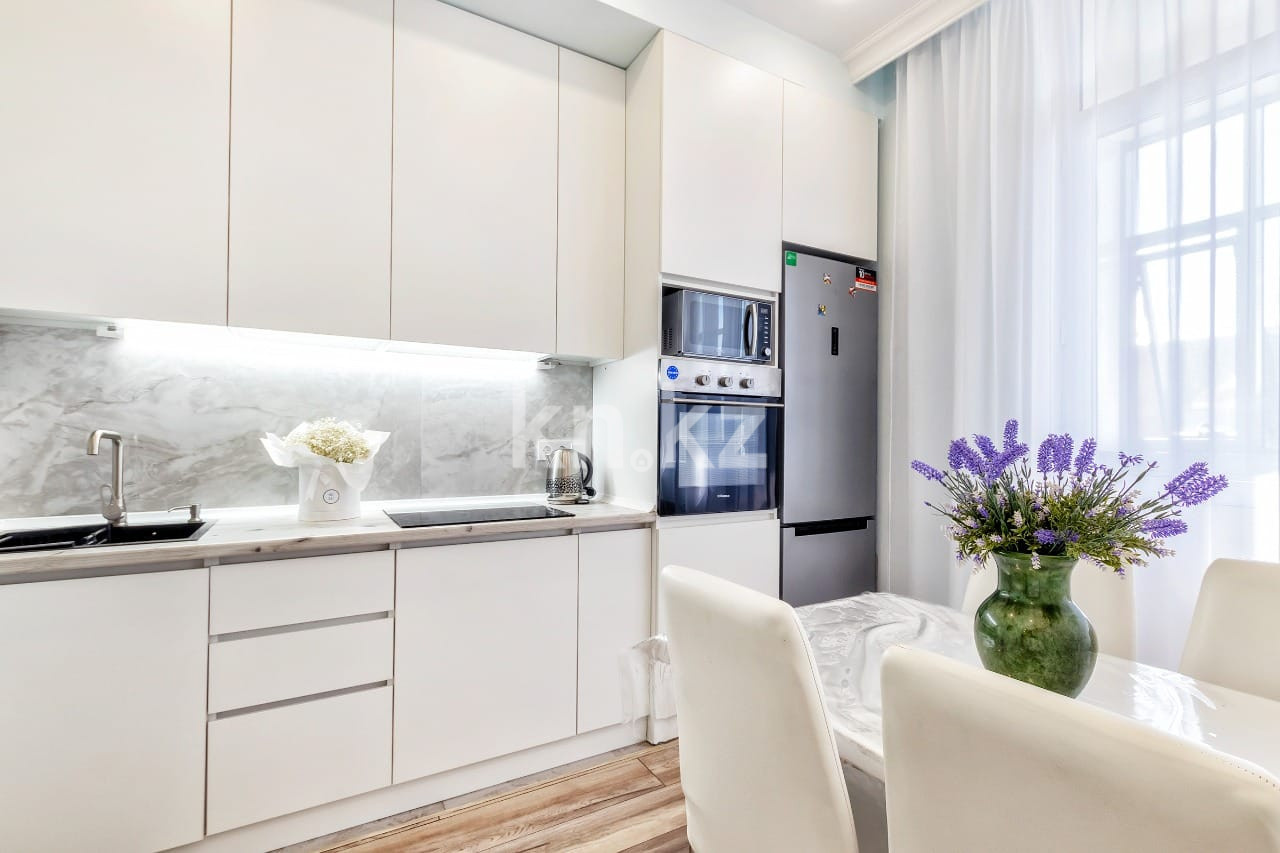 Аренда 1-комнатной квартиры посуточно, 40 м², пр. Кабанбай батыра, дом  51 - пр. Улы Дала в Астане - фото 11