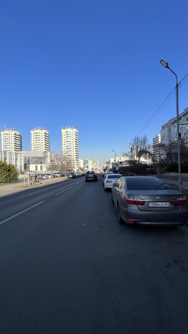 Продажа 3-комнатной квартиры, 100.6 м², ул. Мендикулова, дом  22 в Алматы - фото 10