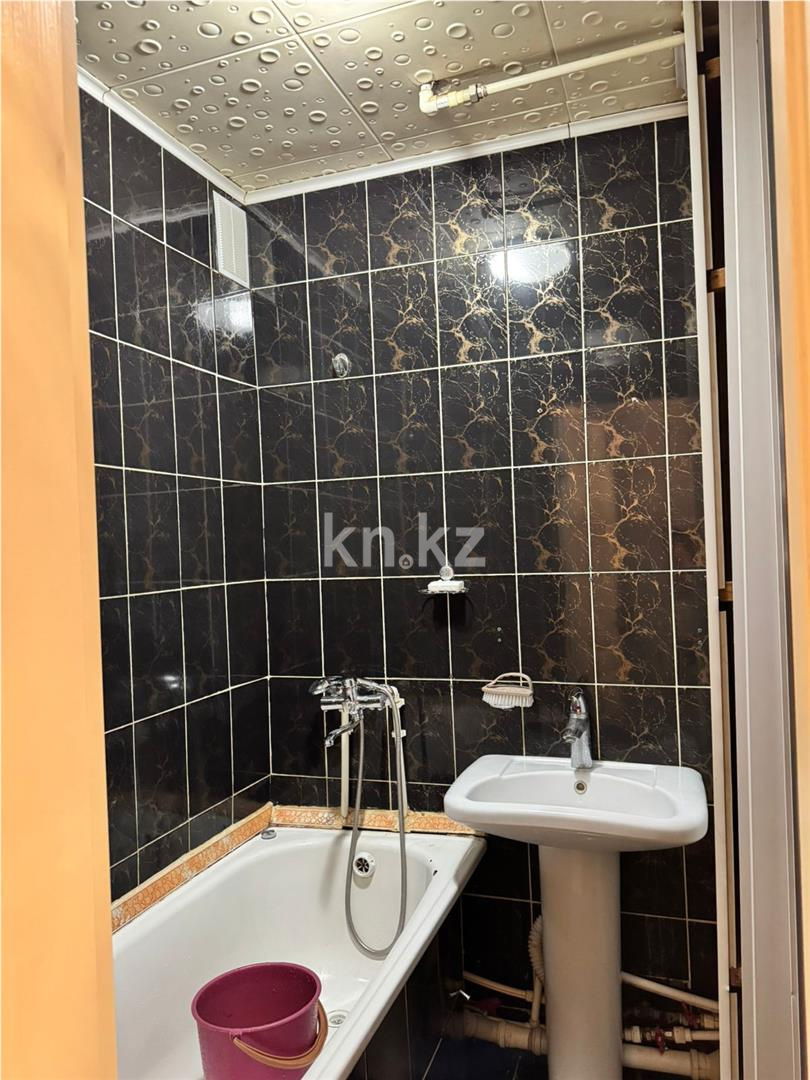 Продажа 2-комнатной квартиры, 45 м², ул. Рыскулова, дом  23 в Караганде - фото 6