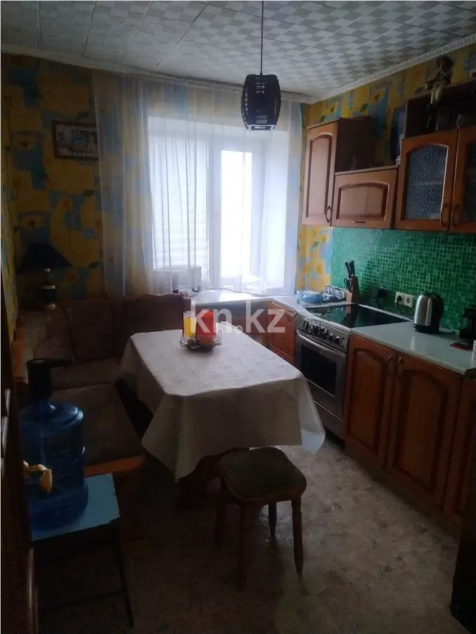 Продажа 3-комнатной квартиры, 62 м², ул. Гапеева, дом  7 в Караганде - фото 4