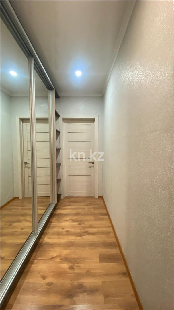 Продажа 2-комнатной квартиры, 68 м² в Караганде - фото 11