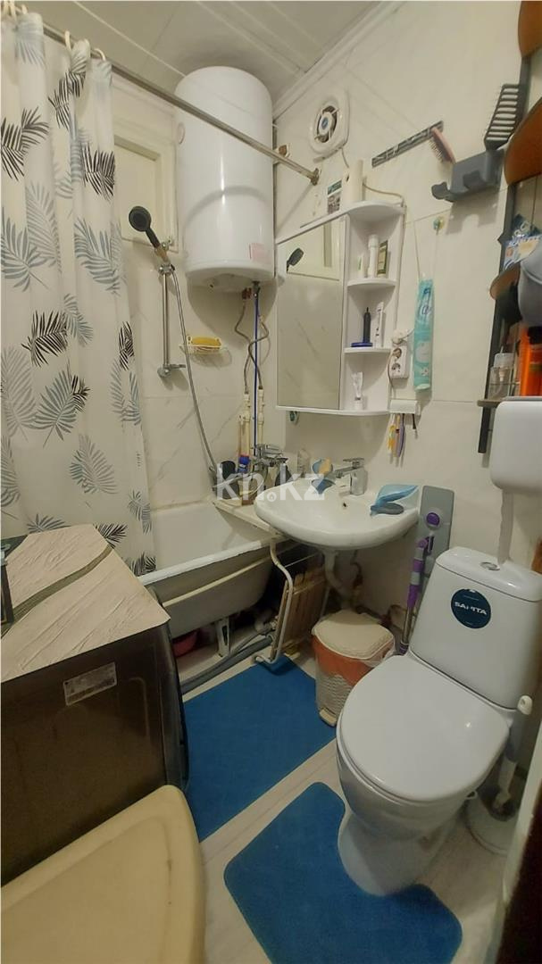 Продажа 3-комнатной квартиры, 44 м², мкр-н 16 в Караганде - фото 10