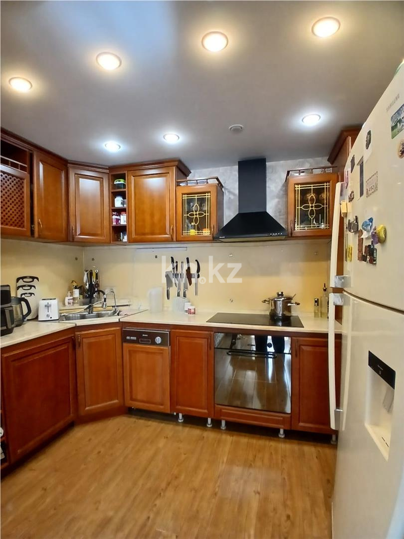 Продажа 3-комнатной квартиры, 119 м² в Караганде - фото 11