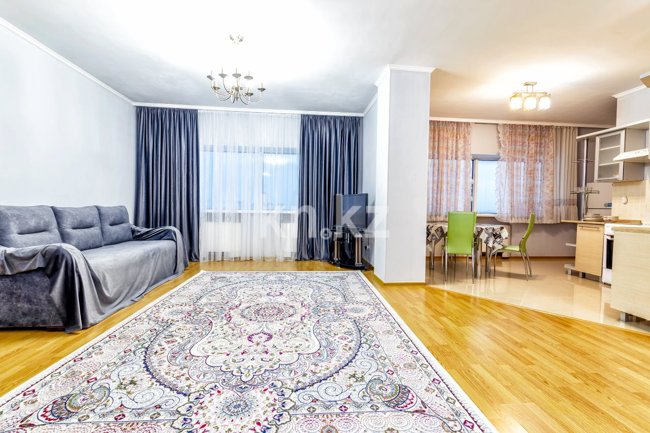 Аренда 2-комнатной квартиры посуточно, 75 м², ул. Достык, дом  5/1 - ул. Сауран в Астане