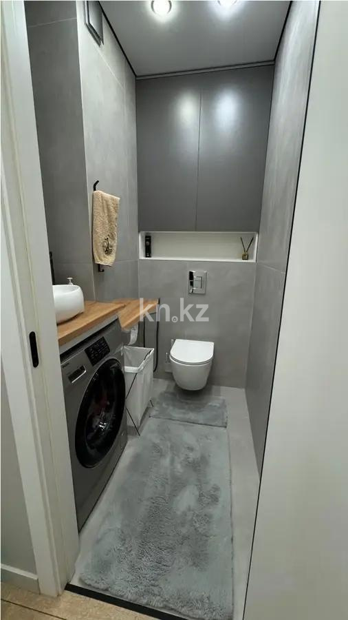 Продажа 3-комнатной квартиры, 57 м², ул. Жандосова, дом  94а в Алматы - фото 5