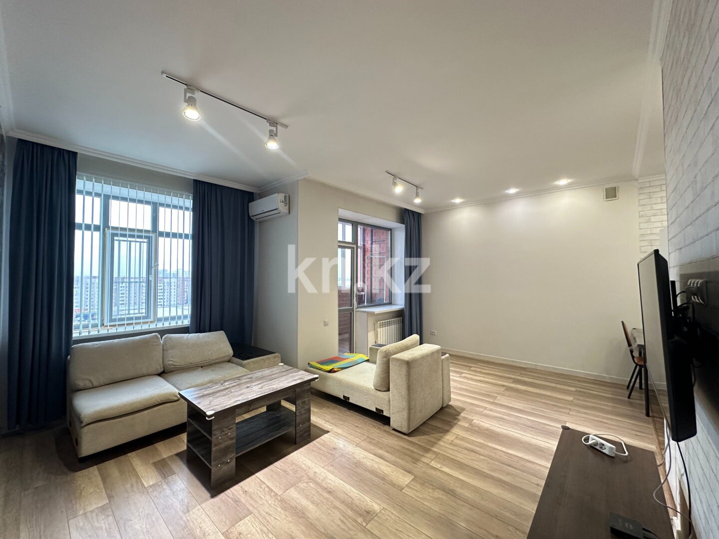 Продажа 2-комнатной квартиры, 56.8 м² в Караганде