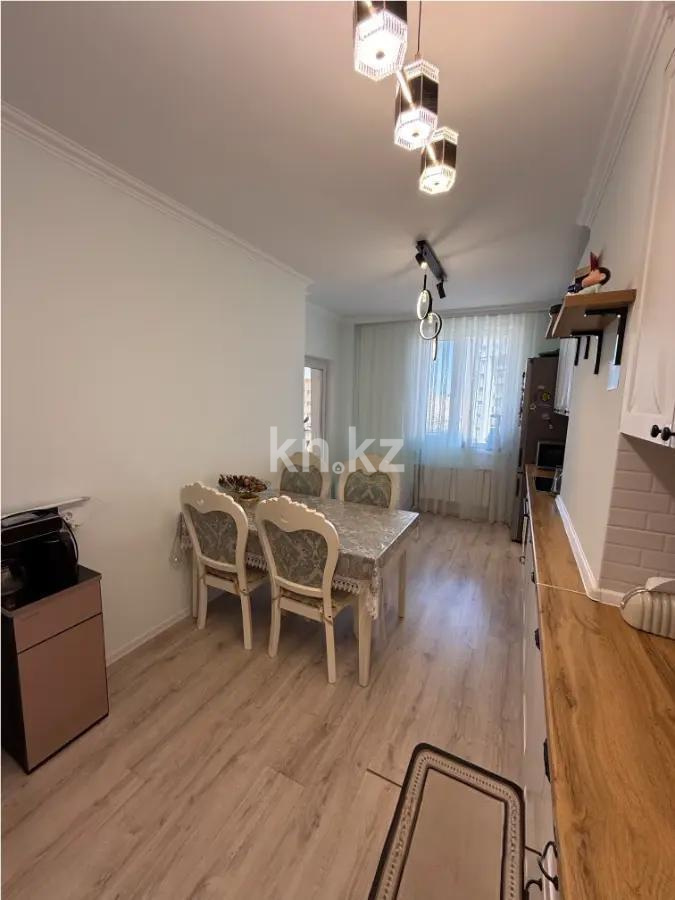 Продажа 3-комнатной квартиры, 81.3 м², пр. Момышулы, дом  11 в Астане - фото 3