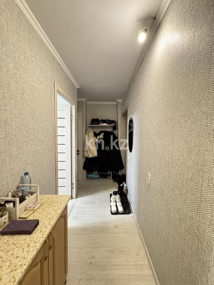 Продажа 2-комнатной квартиры, 42 м², мкр-н 12 в Караганде - фото 11