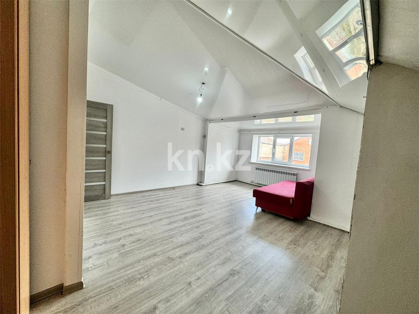 Продажа 7-комнатного дома, 265 м² в Караганде - фото 11