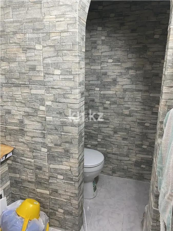 Продажа 4-комнатной квартиры, 81 м² в Караганде - фото 6