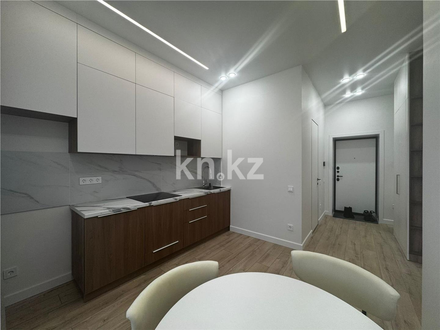 Продажа 2-комнатной квартиры, 43 м² в Астане - фото 2