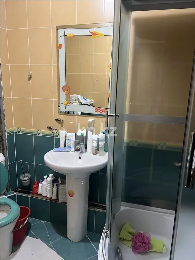 Продажа 1-комнатной квартиры, 34 м², мкр-н Тастак-2, дом  33 в Алматы - фото 3