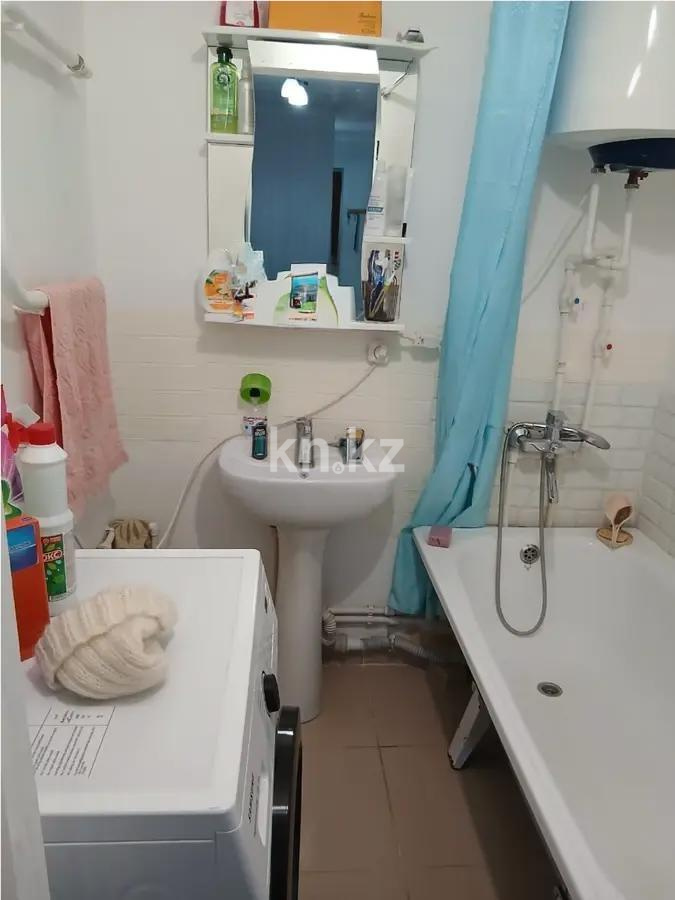 Продажа 2-комнатной квартиры, 67 м², ул. Бирюзова, дом  41 в Караганде - фото 4