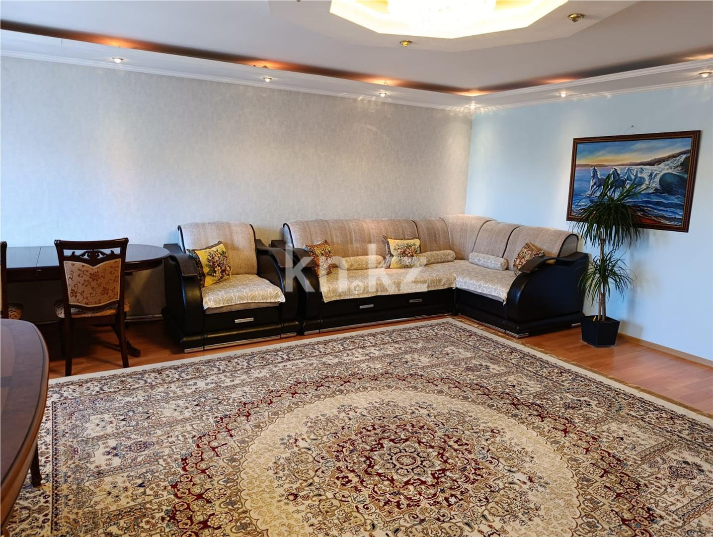Продажа 3-комнатной квартиры, 121 м² в Караганде