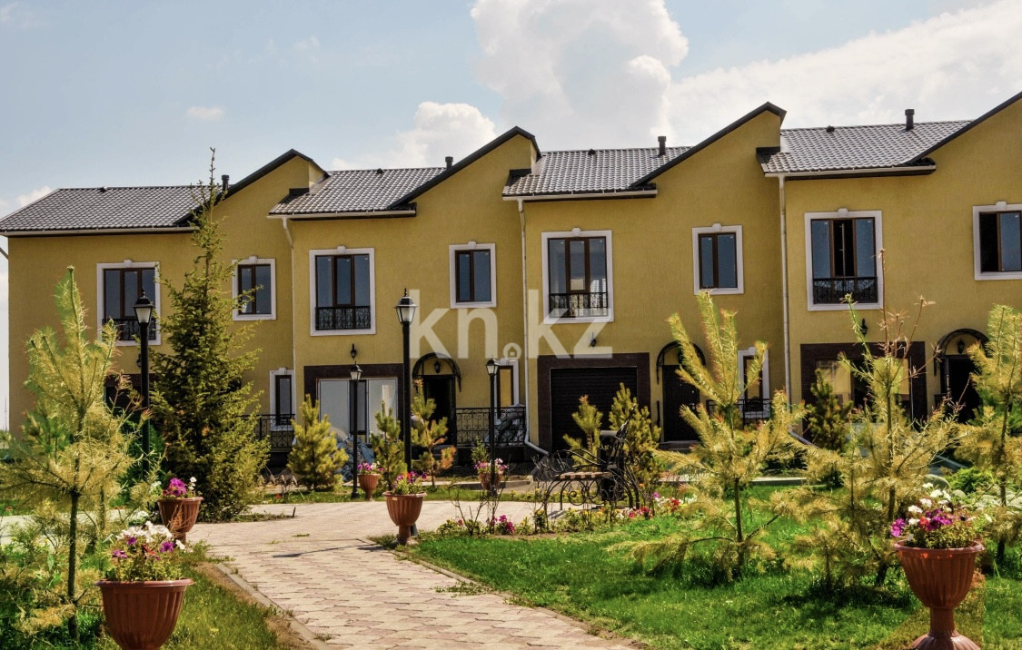 Продажа 5-комнатной квартиры, 156 м² в Астане