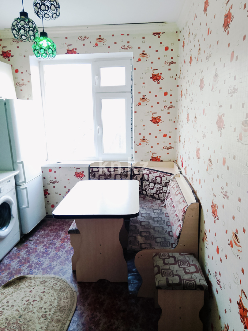 Продажа 4-комнатной квартиры, 77.5 м², Самал, дом  14 в Таразе - фото 7