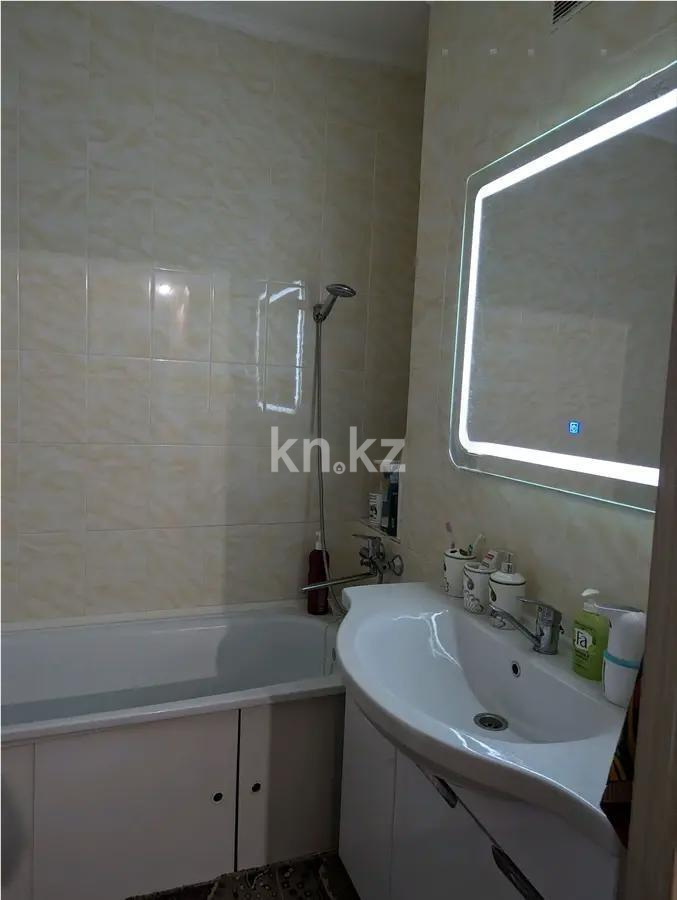 Продажа 2-комнатной квартиры, 64 м², ул. Молдагалиева, дом  6 в Астане - фото 3