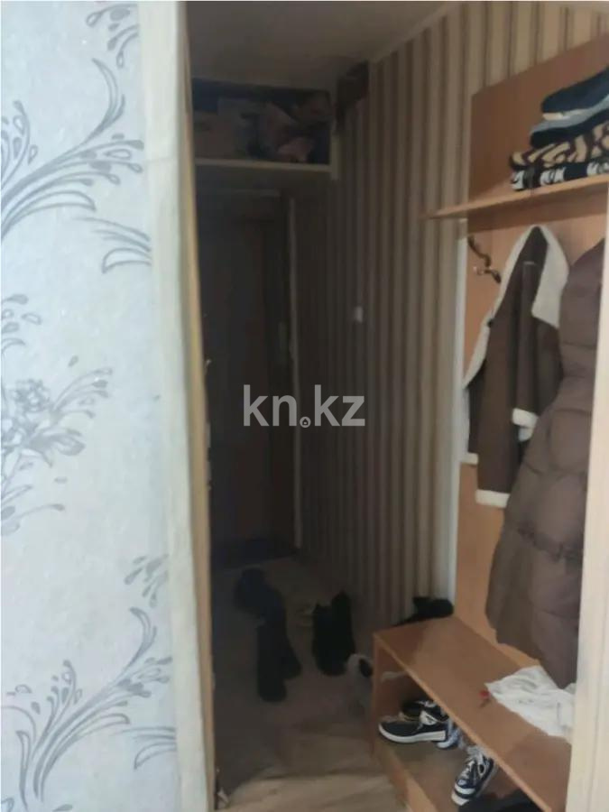 Продажа 1-комнатной квартиры, 30 м², ул. Дюсембекова, дом  65 в Караганде - фото 4