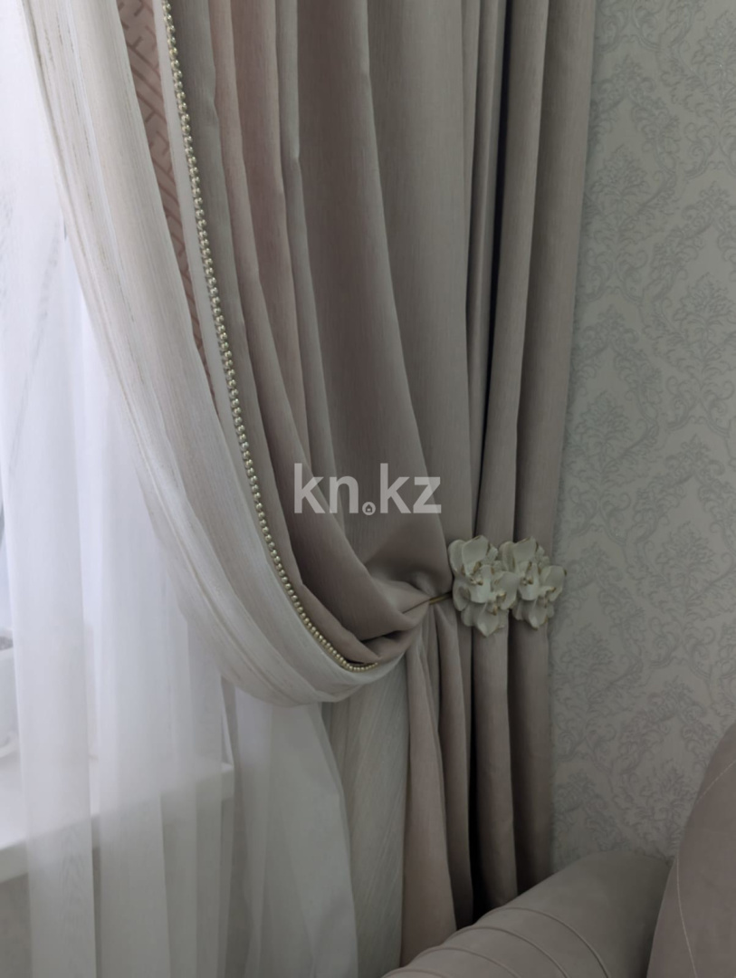 Продажа 2-комнатной квартиры, 71.3 м² в Уральске - фото 4
