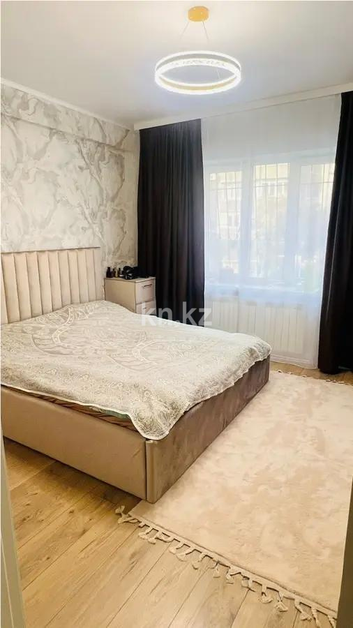 Продажа 3-комнатной квартиры, 69 м², ул. Ходжанова, дом  13 в Алматы