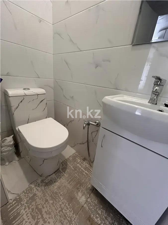 Продажа 2-комнатной квартиры, 62.7 м² в Алматы - фото 8