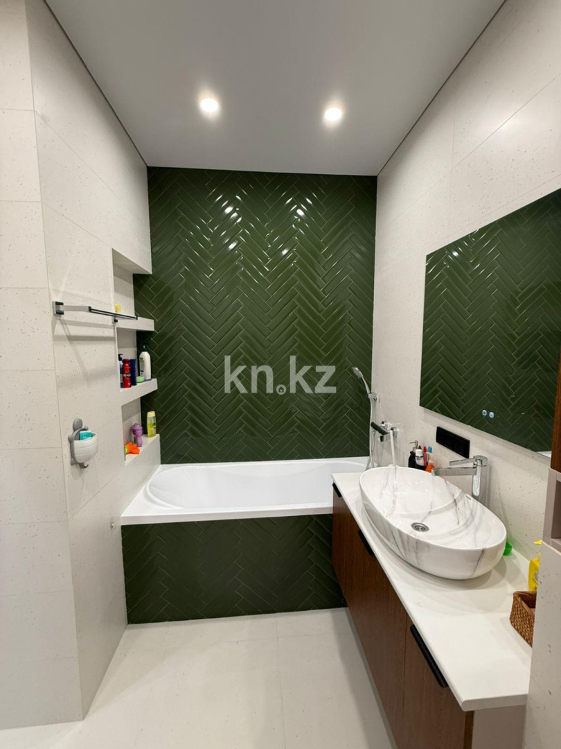 Продажа 2-комнатной квартиры, 66 м² в Караганде - фото 11