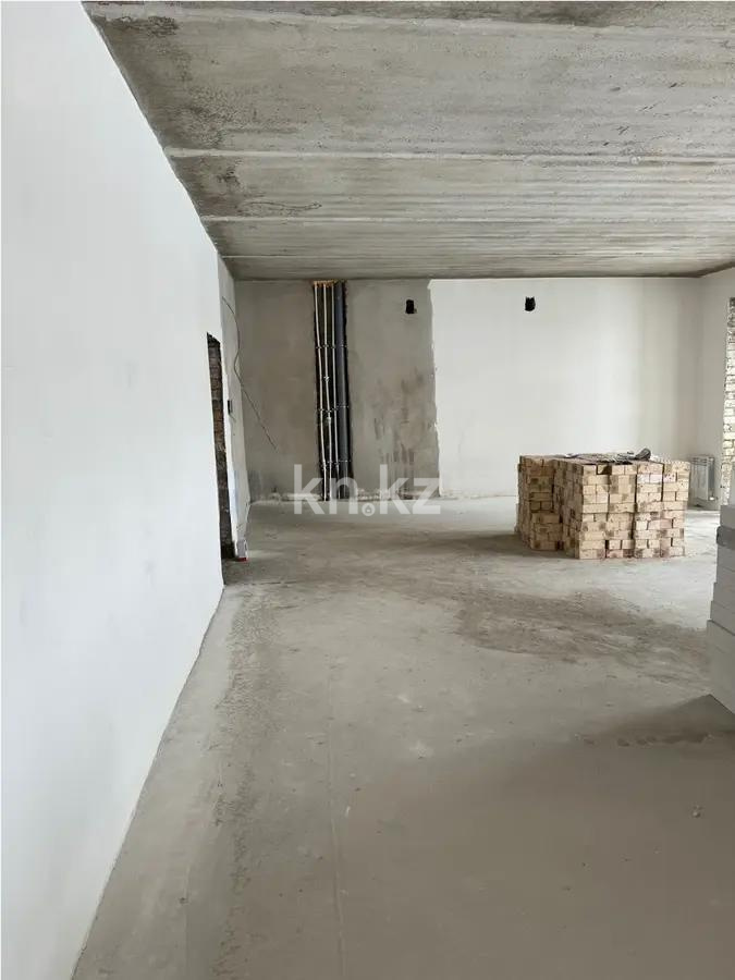 Продажа 2-комнатной квартиры, 62 м², 067 учетный квартал, дом  456/1 в Караганде - фото 2