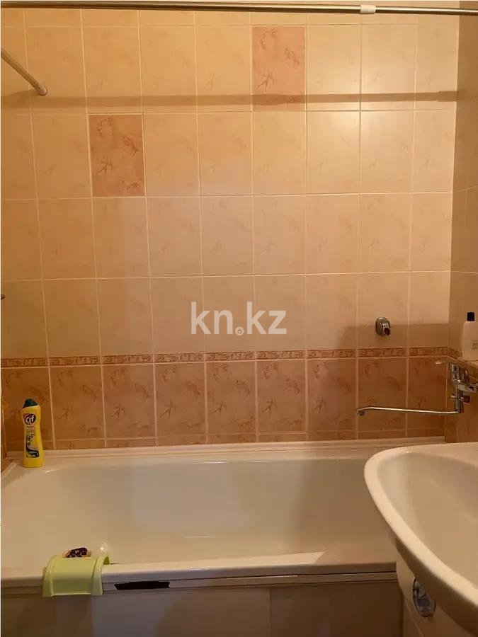 Продажа 1-комнатной квартиры, 41 м², мкр-н Степной-2, дом  4 в Караганде - фото 3