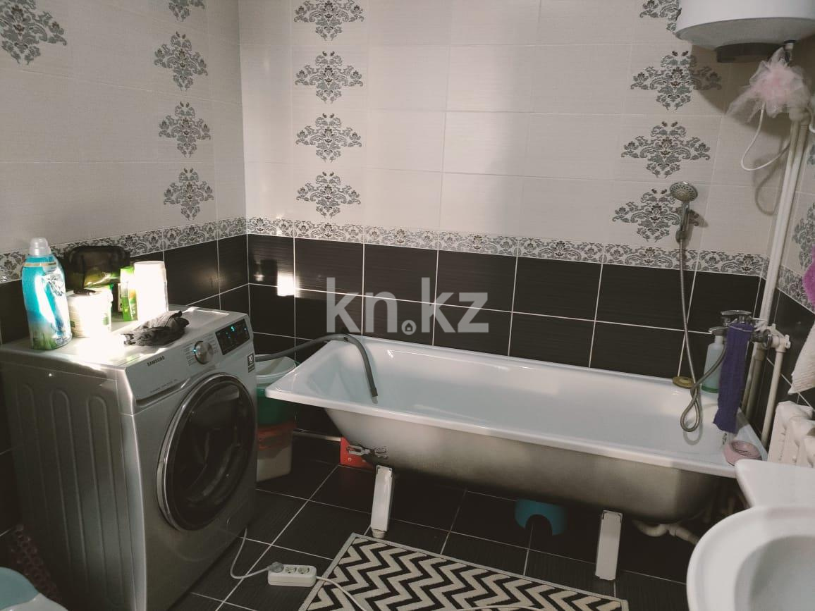 Продажа 5-комнатного дома, 175 м², ул. Молдагуловой в Караганде - фото 16