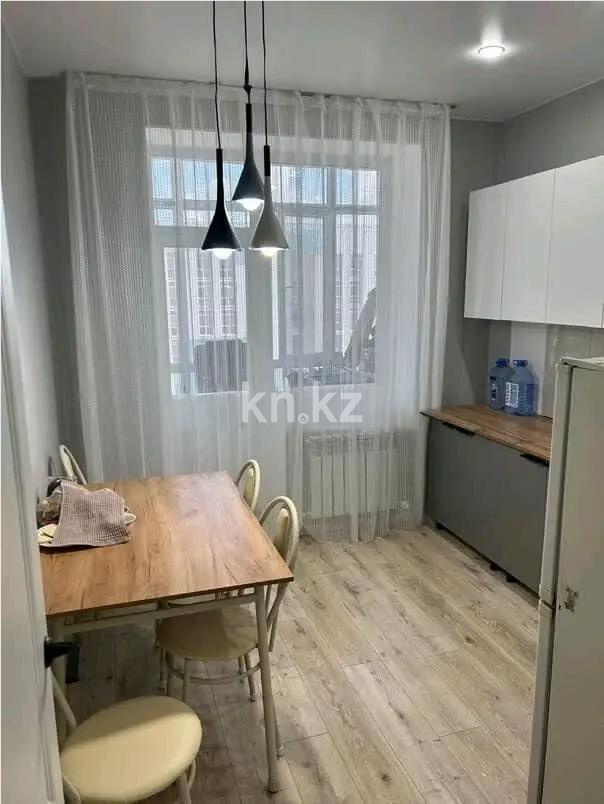 Продажа 1-комнатной квартиры, 38 м², ул. Байтурсынова, дом  18 в Астане - фото 2