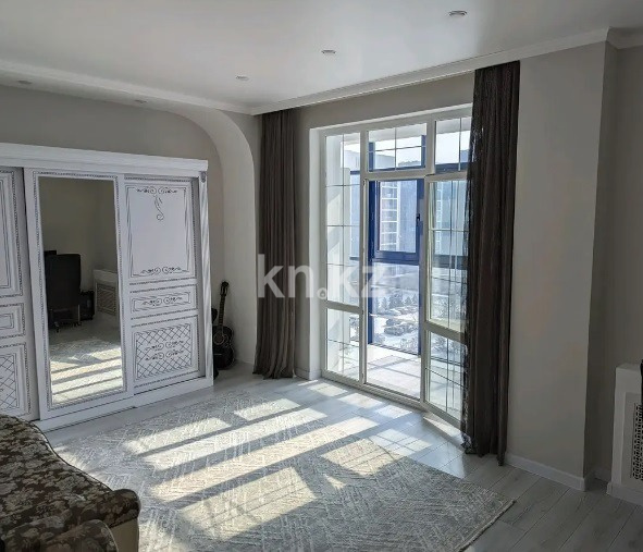 Продажа 2-комнатной квартиры, 82 м² в Астане