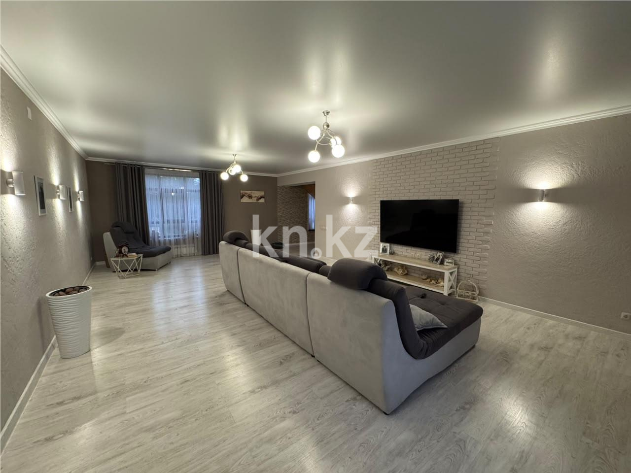 Продажа 4-комнатного дома, 367.4 м² в Караганде - фото 3