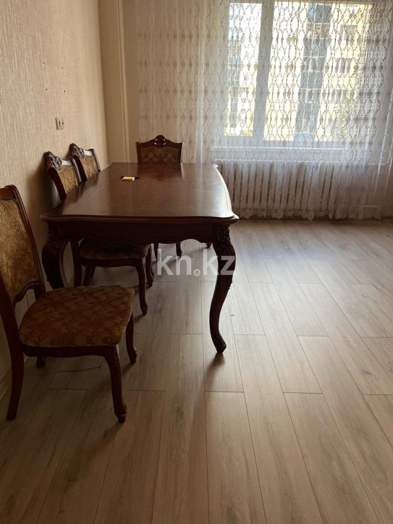 Продажа 4-комнатной квартиры, 105 м², ул. Сауран, дом  3/1 - район Абу Даби плазы в Астане - фото 5