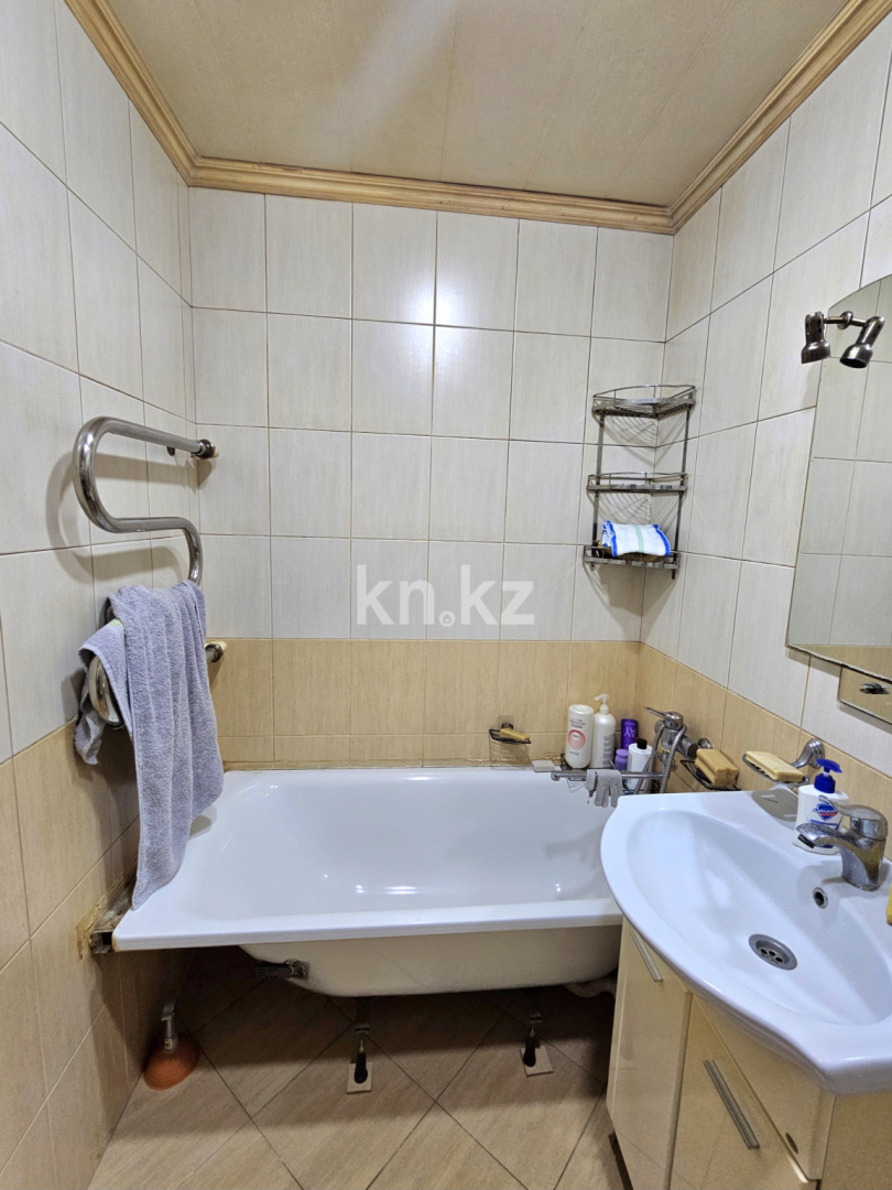 Продажа 2-комнатной квартиры, 46.4 м², ул. Локомотивная, дом  157 в Караганде - фото 13