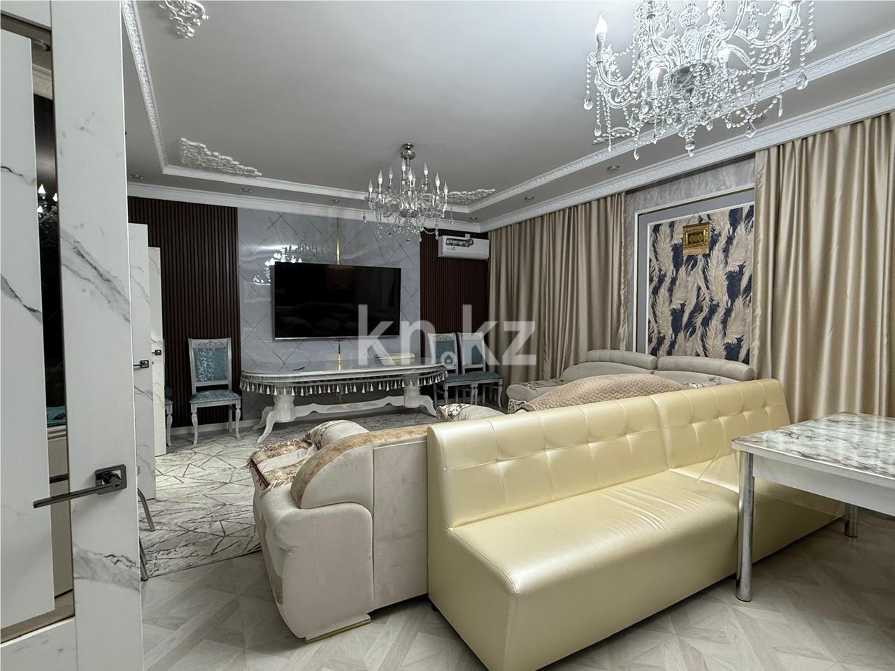 Продажа 4-комнатной квартиры, 118 м² в Караганде