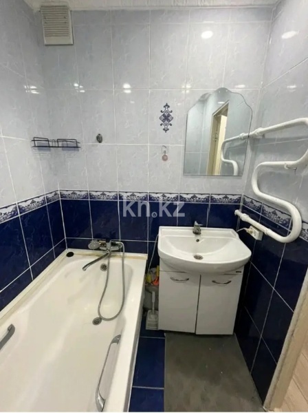 Продажа 4-комнатной квартиры, 75 м² в Караганде - фото 9