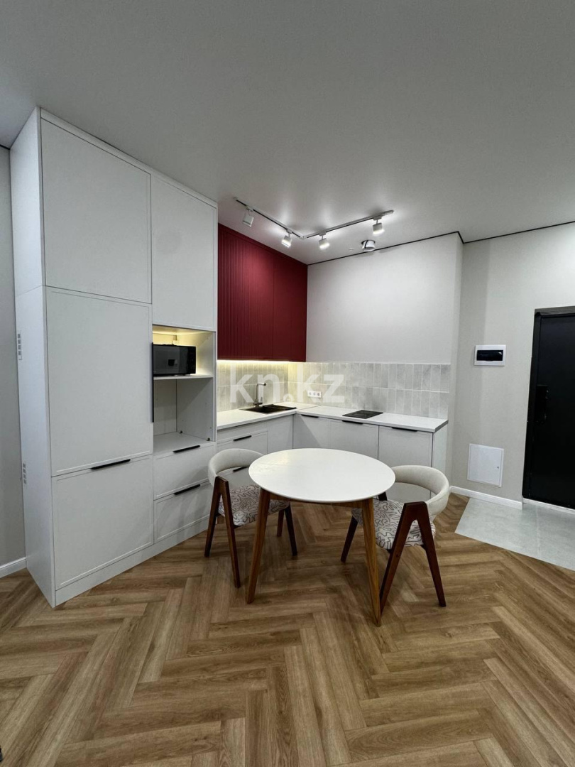 Аренда 2-комнатной квартиры, 42.8 м² в Астане