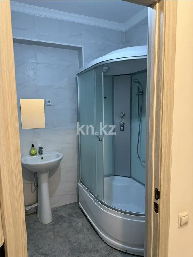 Продажа 1-комнатной квартиры, 39 м², ул. Карасай батыра, дом  345/1 в Алматы - фото 3