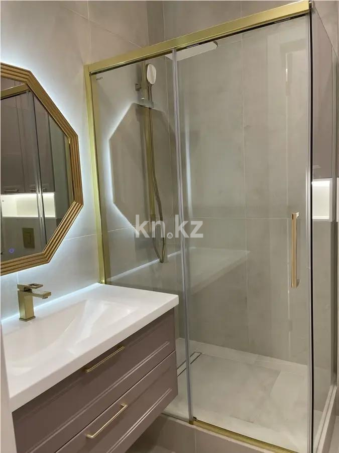 Продажа 2-комнатной квартиры, 50 м², ул. Жандосова, дом  108/1 в Алматы - фото 3