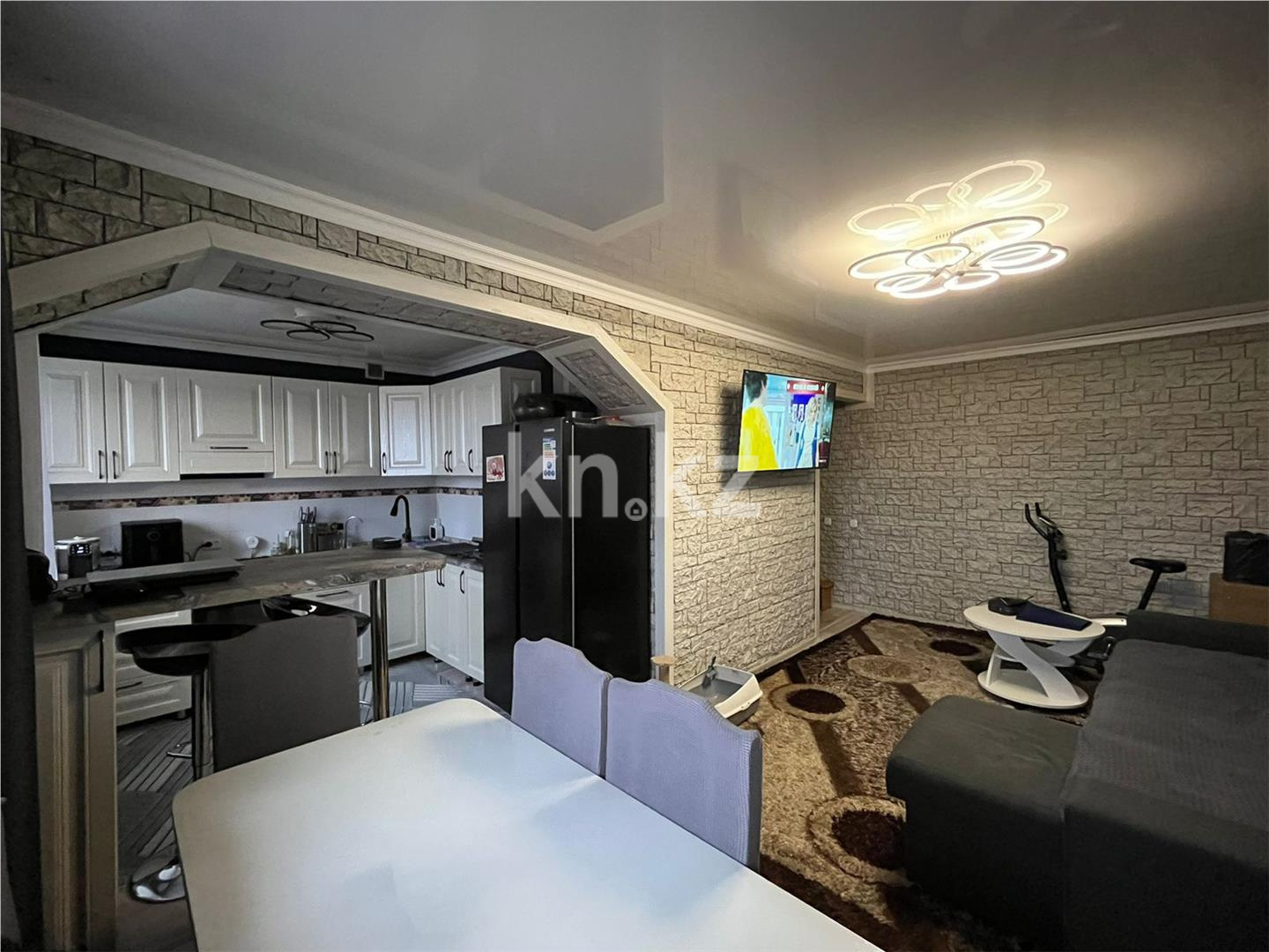 Продажа 2-комнатной квартиры, 44 м² в Караганде - фото 2