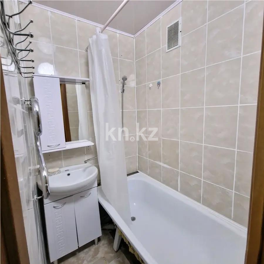 Продажа 3-комнатной квартиры, 56 м², ул. Брусиловского, дом  56 в Алматы - фото 5